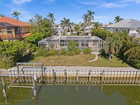 1809 Kingfish Rd, Naples, FL 34102 photo 3