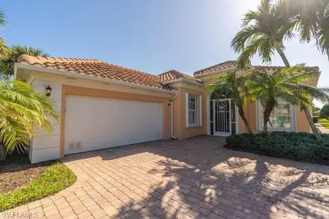 7688 Hernando Ct, Naples, FL 34114 photo 4