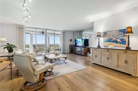 1001 Arbor Lake Dr #1004, Naples, FL 34110