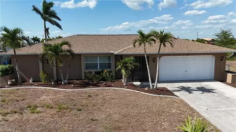 21 NE 19th Ter, Cape Coral, FL 33909