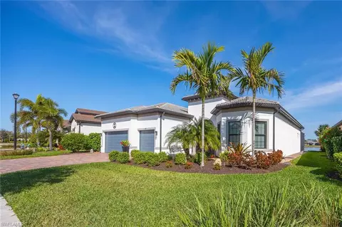 7675 Winding Cypress Dr, Naples, FL 34114 photo 5
