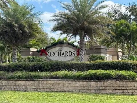 7780 Gardner Dr #203, Naples, FL 34109