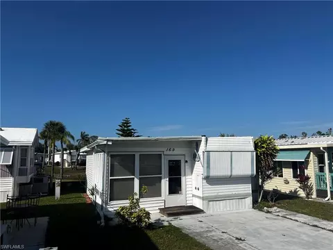 169 Vista Mar Dr, North Fort Myers, FL 33903