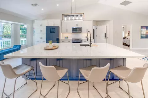 161 7th St SW, Naples, FL 34117