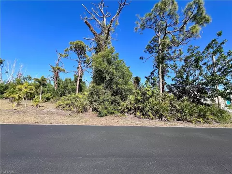3716 Manatee Dr, Other, FL 33956