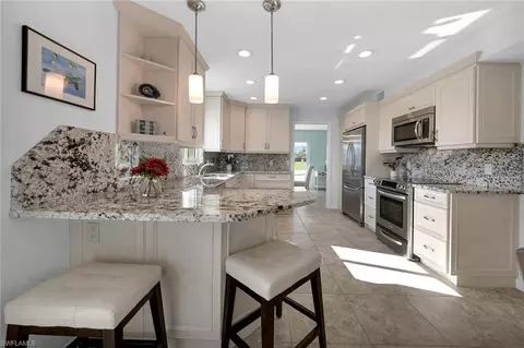 462 Bristle Cone Ln #32, Naples, FL 34113