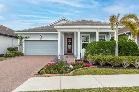 3323 Pilot Cir, Naples, FL 34120