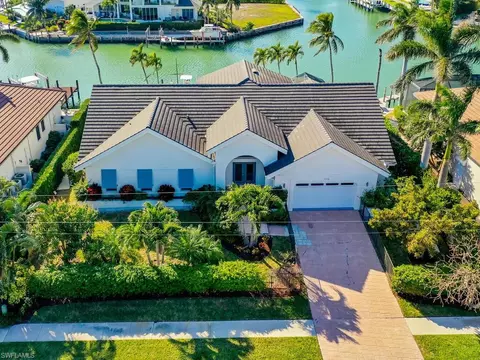 770 Partridge Ct, Marco Island, FL 34145