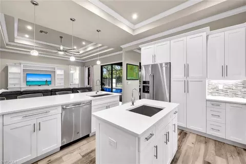 Kitchen - 6331 Green Blvd, Naples, FL 34116 photo 3 of 4