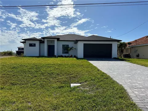 200 NE 18th St, Cape Coral, FL 33909