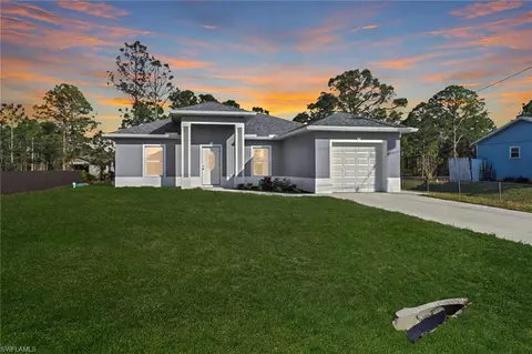 735 Andover Ave S, Lehigh Acres, FL 33974