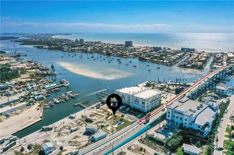 19281 Apt 26 San Carlos Blvd, Fort Myers Beach, FL 33931
