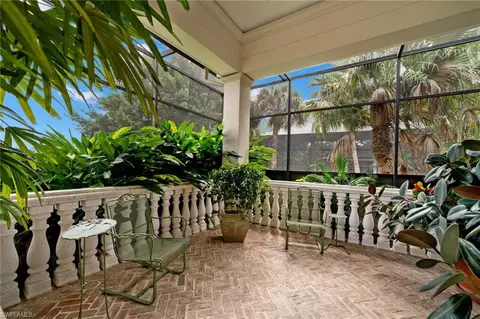 2832 Silverleaf Ln, Naples, FL 34105 photo 44