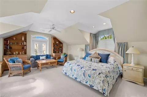 2832 Silverleaf Ln, Naples, FL 34105 photo 35