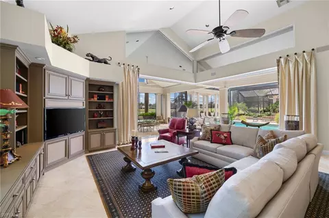 2832 Silverleaf Ln, Naples, FL 34105 photo 21