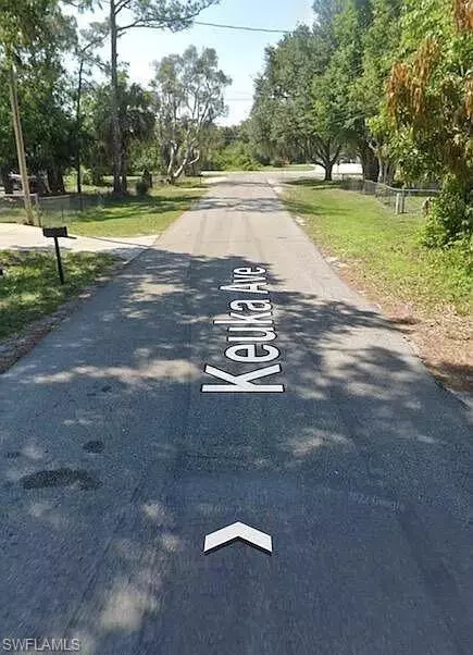 1404 Keuka Ave, North Fort Myers, FL 33917