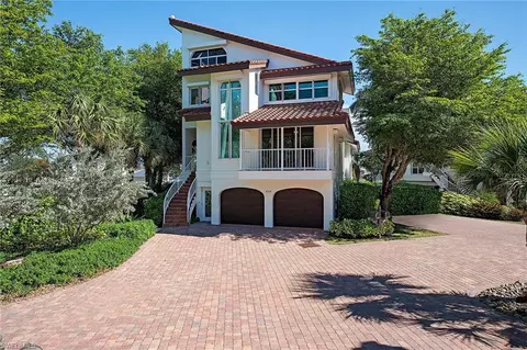 4708 Villa Mare Ln #26-28, Naples, FL 34103