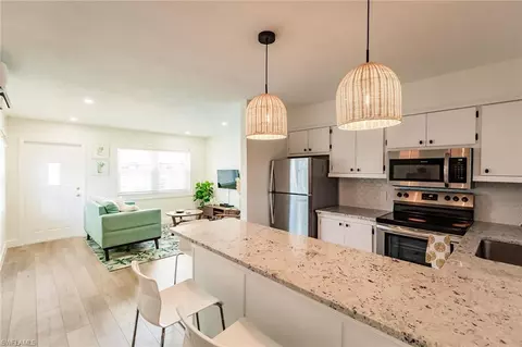 1045 Granada Blvd, Naples, FL 34103 photo 7