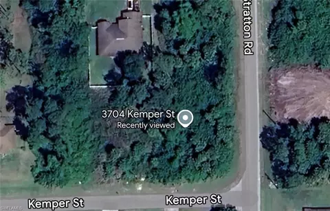 3704 Kemper St, Fort Myers, FL 33905