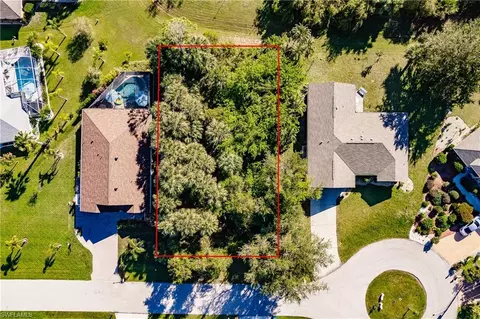 37 Madre De Dios St, Punta Gorda, FL 33983
