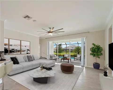 2385 Orchard St, Naples, FL 34120
