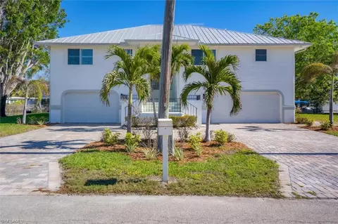 24534 Redfish St, Bonita Springs, FL 34134