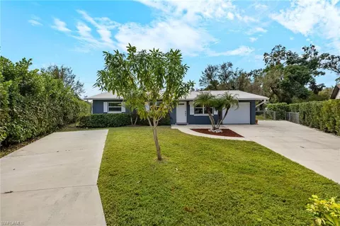 2990 Renee Ct, Fort Myers, FL 33905