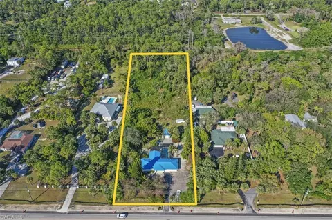 5175 Green Blvd, Naples, FL 34116
