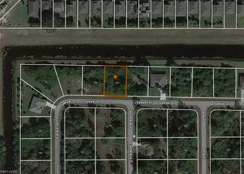 707 Sawyer St, Lehigh Acres, FL 33974