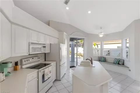 1188 Silverstrand Dr, Naples, FL 34110 photo 10