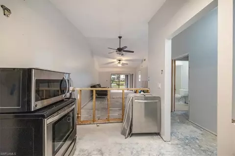 2045 Pine Isle Ln #2045, Naples, FL 34112