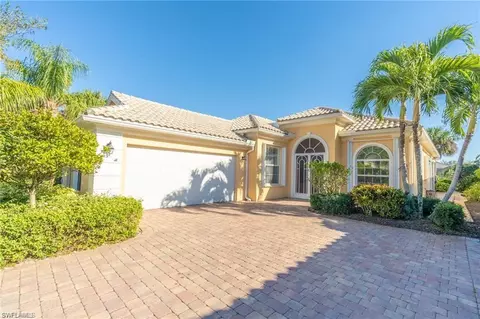 7550 Garibaldi Ct, Naples, FL 34114