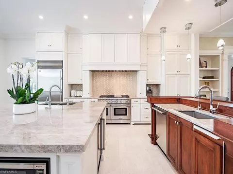 2325 Lantern Ln, Naples, FL 34102 photo 7