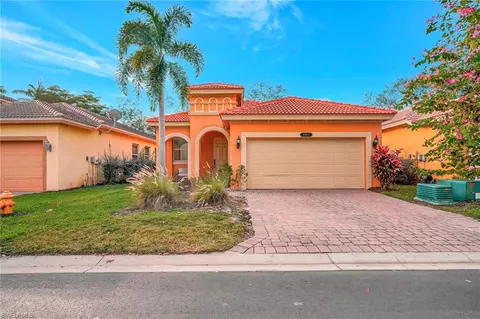 20612 W Golden Elm Dr, Estero, FL 33928