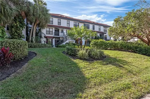 108 La Peninsula Blvd #108, Naples, FL 34113 photo 33