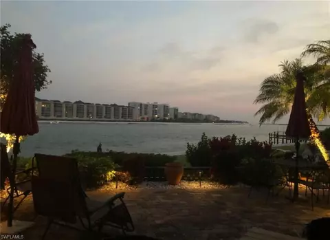 108 La Peninsula Blvd #108, Naples, FL 34113 photo 39