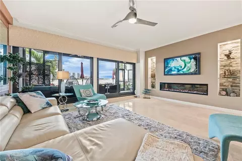 108 La Peninsula Blvd #108, Naples, FL 34113 photo 2