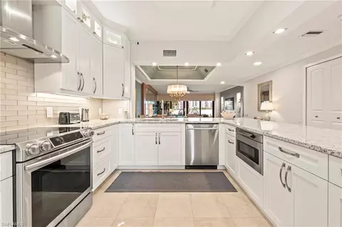 108 La Peninsula Blvd #108, Naples, FL 34113 photo 11