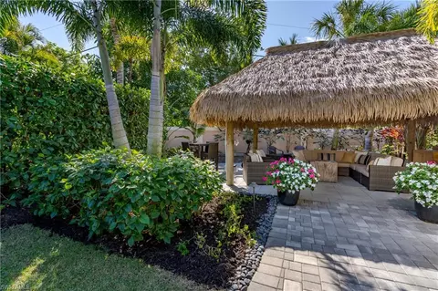 13467 Snook Cir, Naples, FL 34114