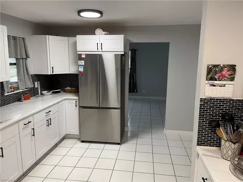 Kitchen - 6 Hackney Ln #A26, Naples, FL 34112 photo 3 of 5
