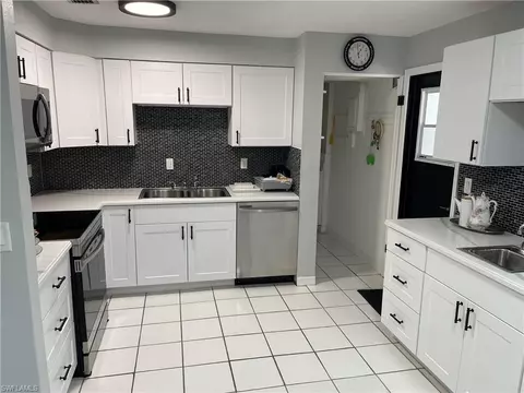 Kitchen - 6 Hackney Ln #A26, Naples, FL 34112 photo 1 of 5