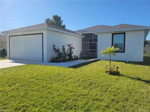 514 NE 7th Ave, Cape Coral, FL 33909