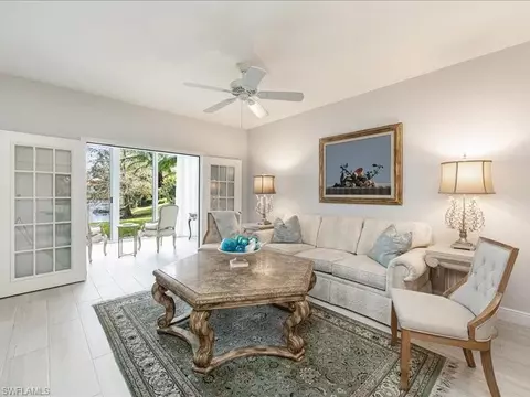 1283 Egrets Lndg #103, Naples, FL 34108