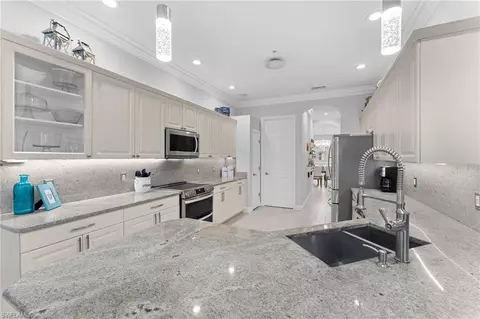 Kitchen - 7832 Clemson St #202, Naples, FL 34104 photo 3 of 7
