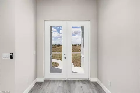 589 David Cir, Labelle, FL 33935 photo 4