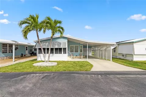 39 Amethyst Ave #39A, Naples, FL 34114