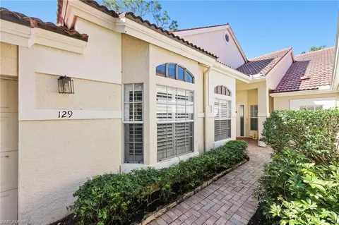 129 Amblewood Ln #2-201, Naples, FL 34105