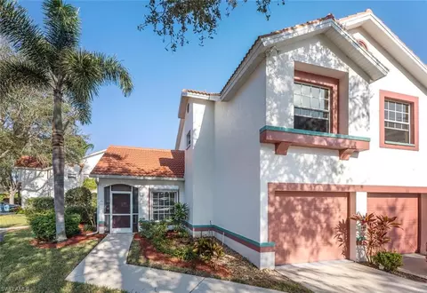 554 Windsor Sq #101, Naples, FL 34104