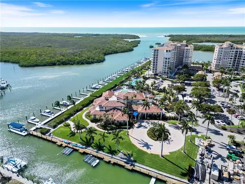 View/Area - 445 Dockside Dr #B903, Naples, FL 34110 photo 5 of 7