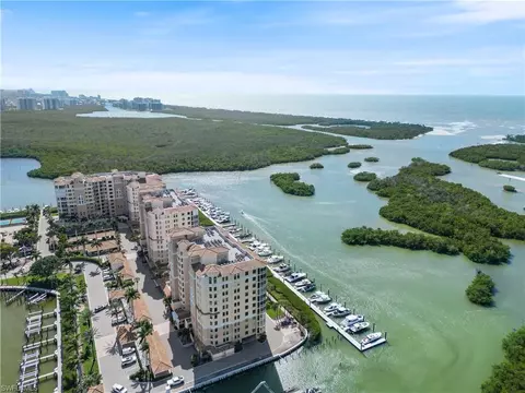 View/Area - 445 Dockside Dr #B903, Naples, FL 34110 photo 6 of 7